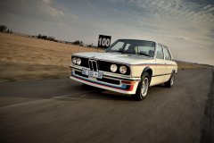 BMW E12 530 MLE修复完工，正式实际上路