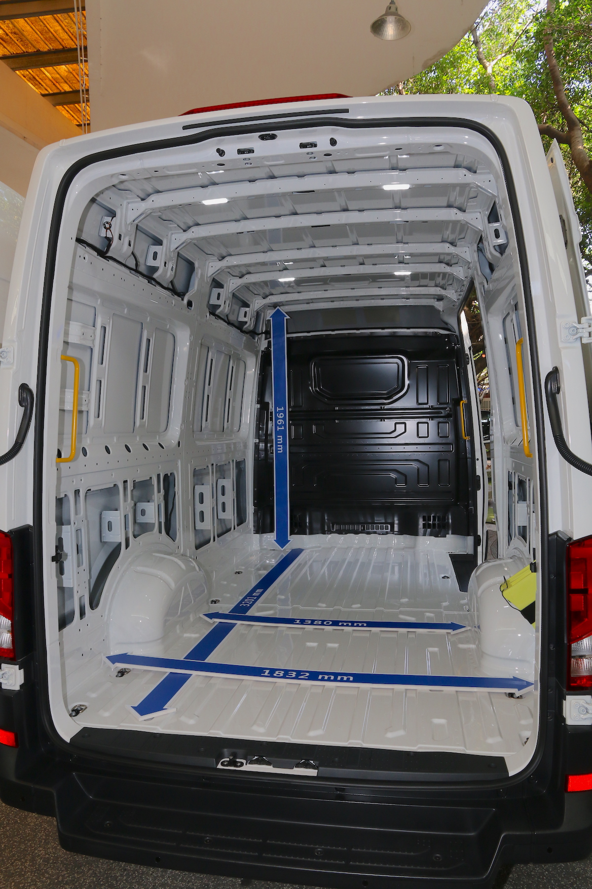 德系大发财 VW Crafter Van预售开跑