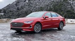 HYUNDAI Sonata Hybrid油电旗舰本周北美公布售价低于3万美元，拥有同级最佳油耗表现