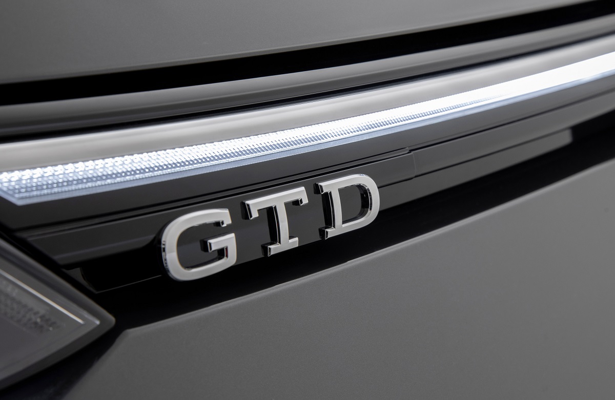 2020日内瓦车展—经典潮钢砲 八代VW Golf GTI